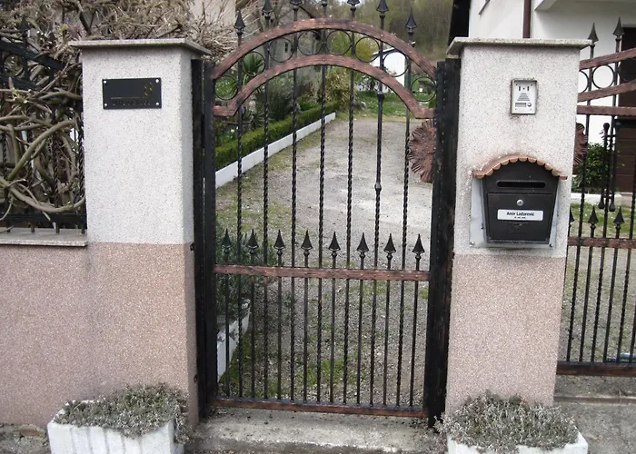 Apartment Yasica 2 Vendégház 3*